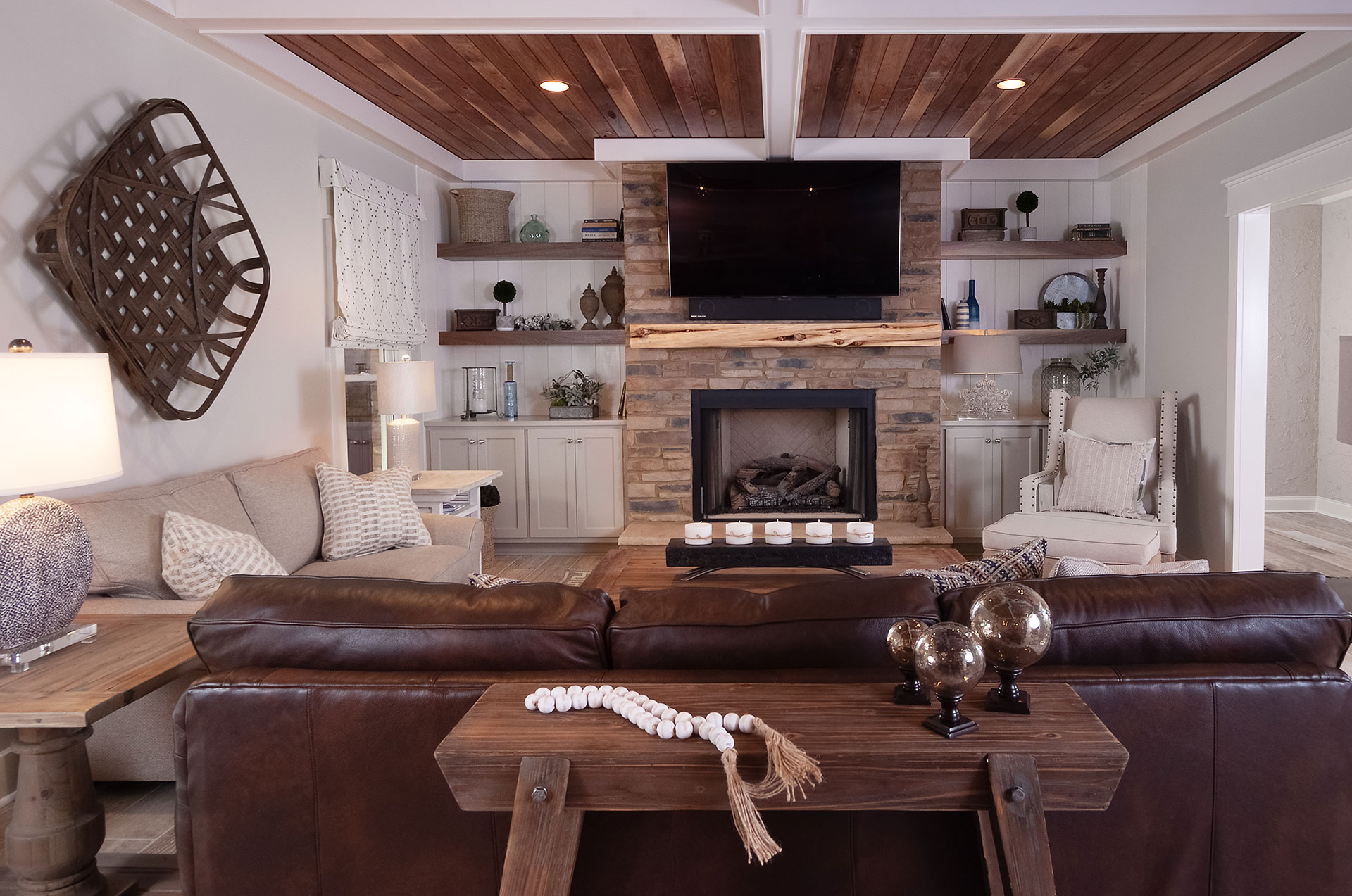 Rustic Interior Designer Midland, MI